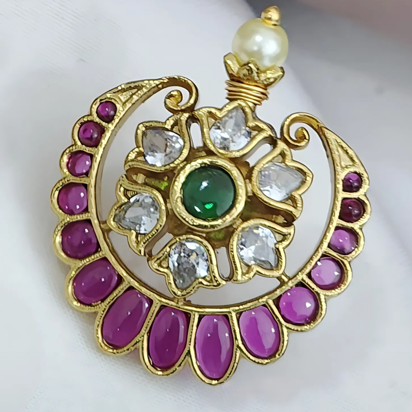 Pari Earrings