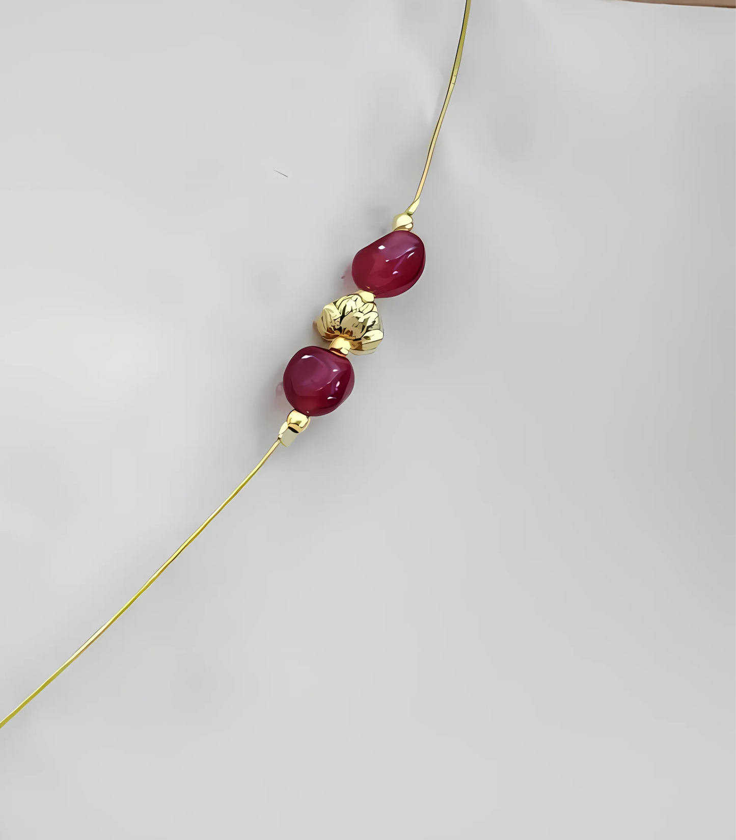 Puligoru Invisible Necklace
