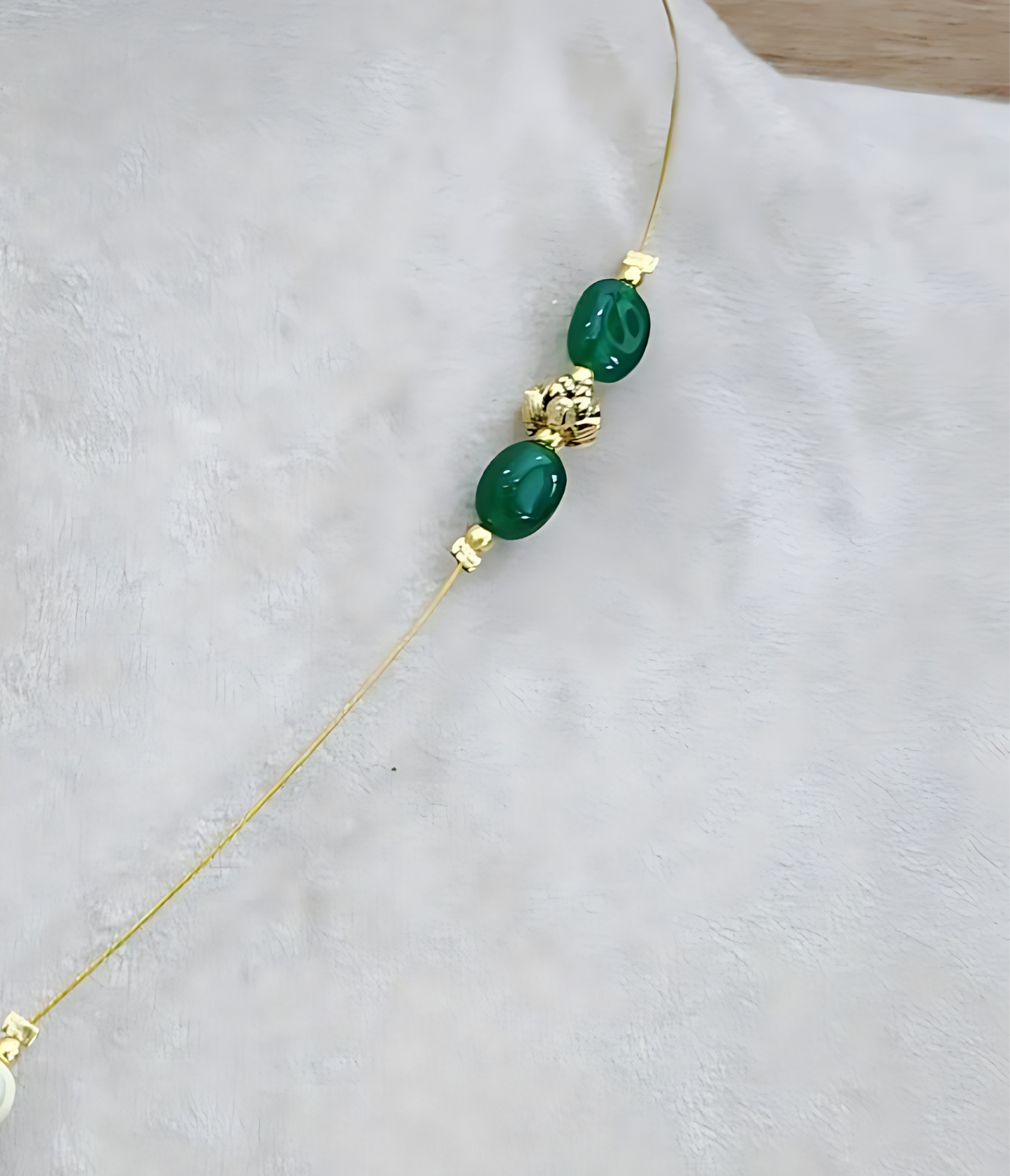 Puligoru Invisible Necklace