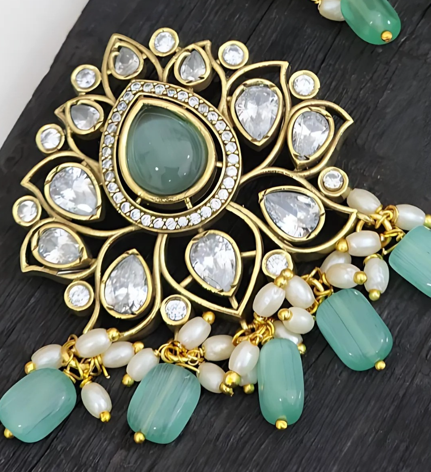 Victorian Pendant Set