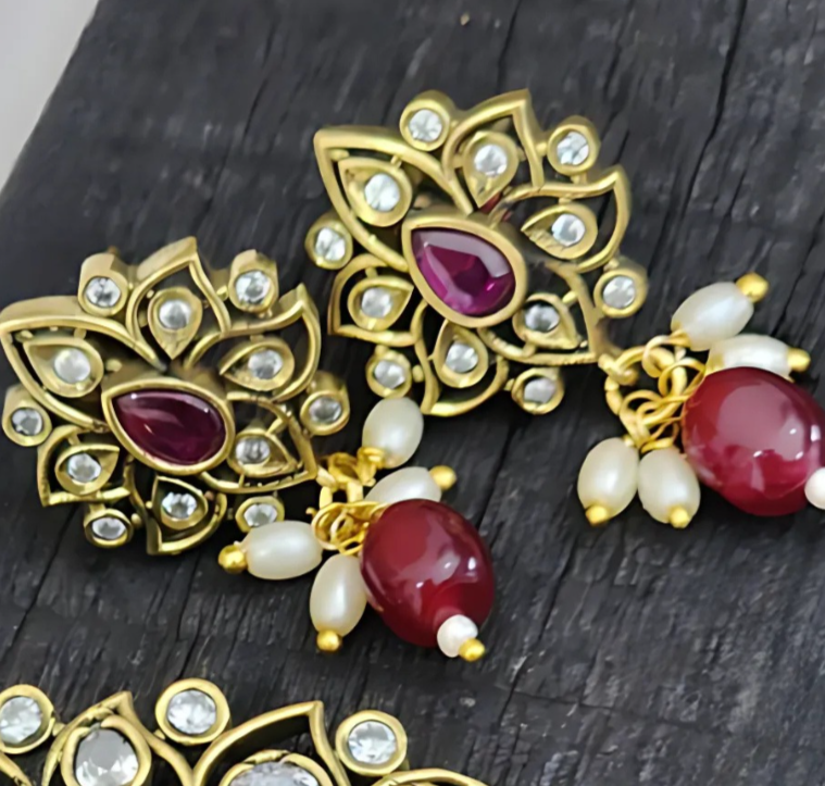 Victorian Pendant Set
