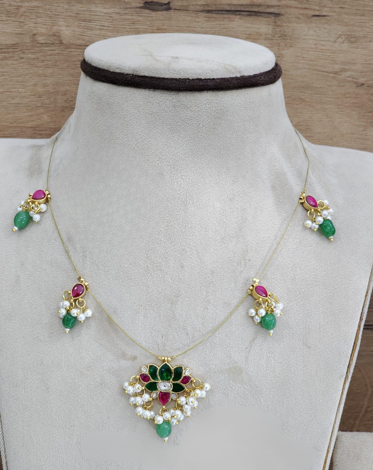 Lotus Invisible Necklace