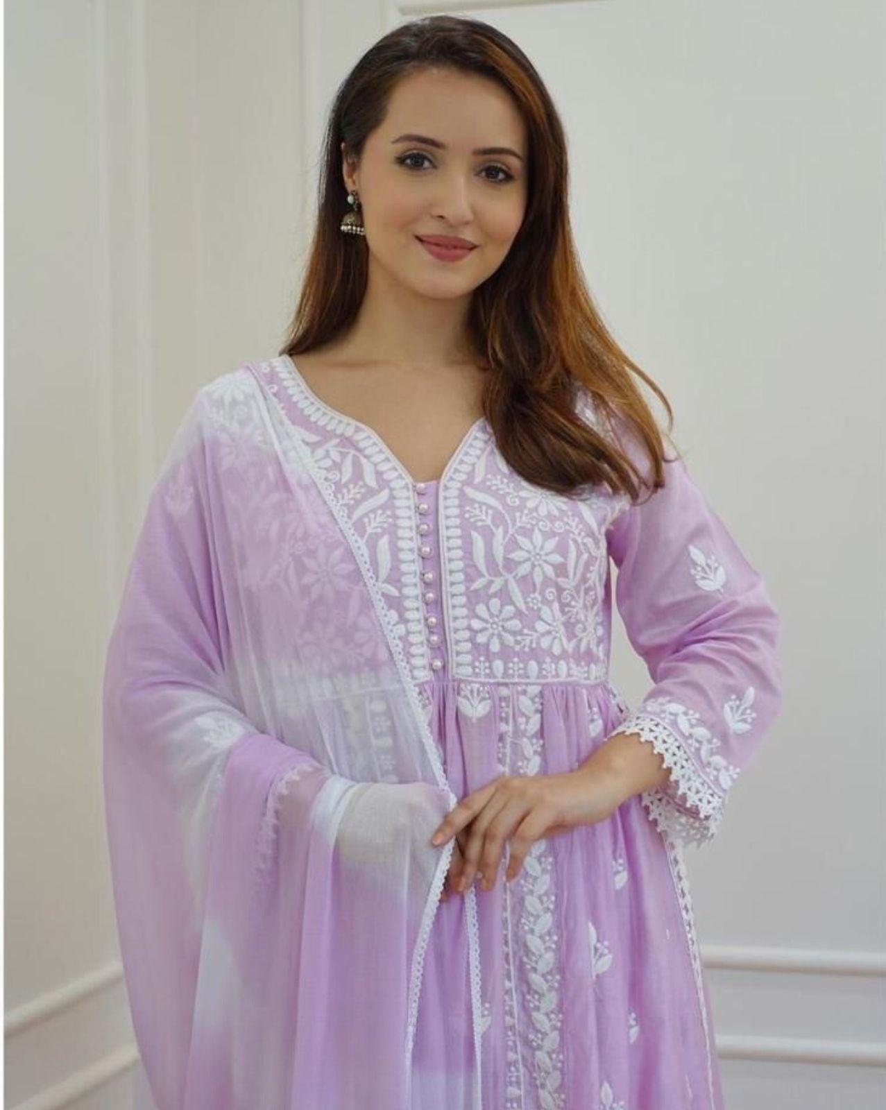 Chanda Chikankari
