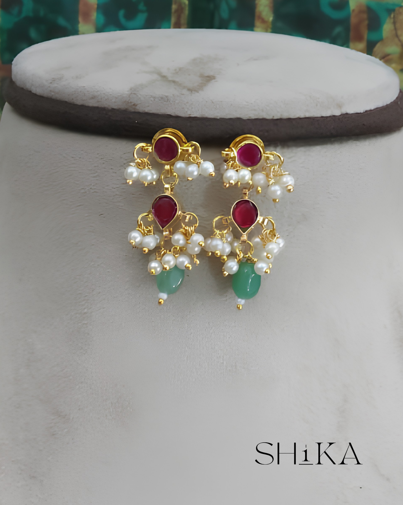 Rajnandini Pearl Necklace Set