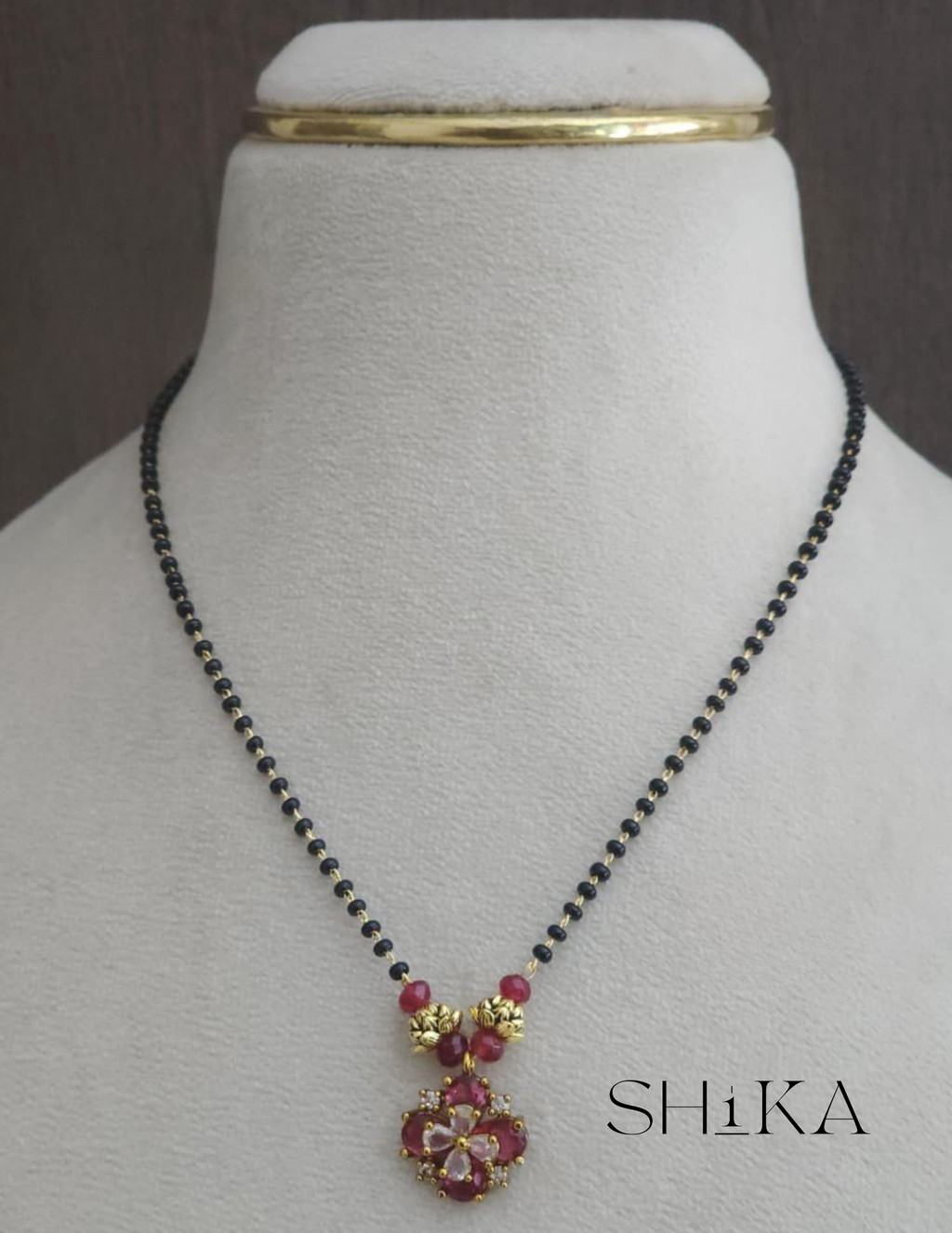 Blooming Pendant Nalla Pusalu Necklace