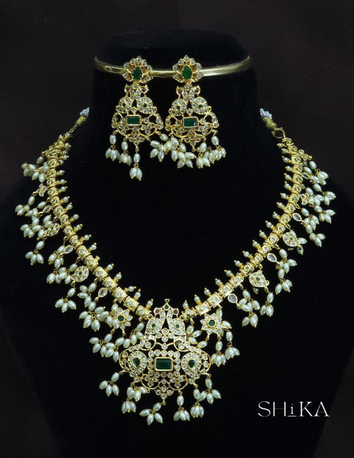 Yamika Antique Necklace Set