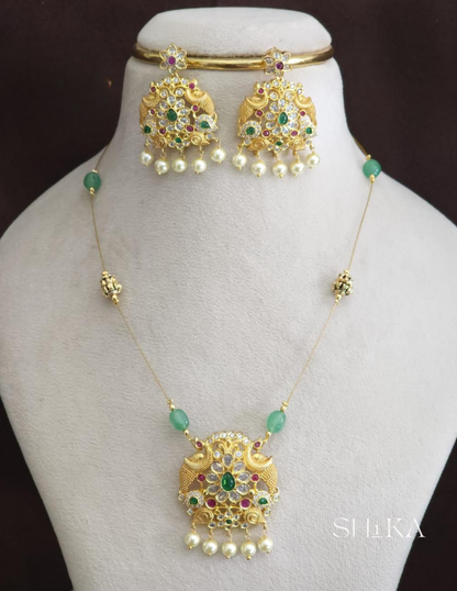 Ishani Invisible Necklace Set