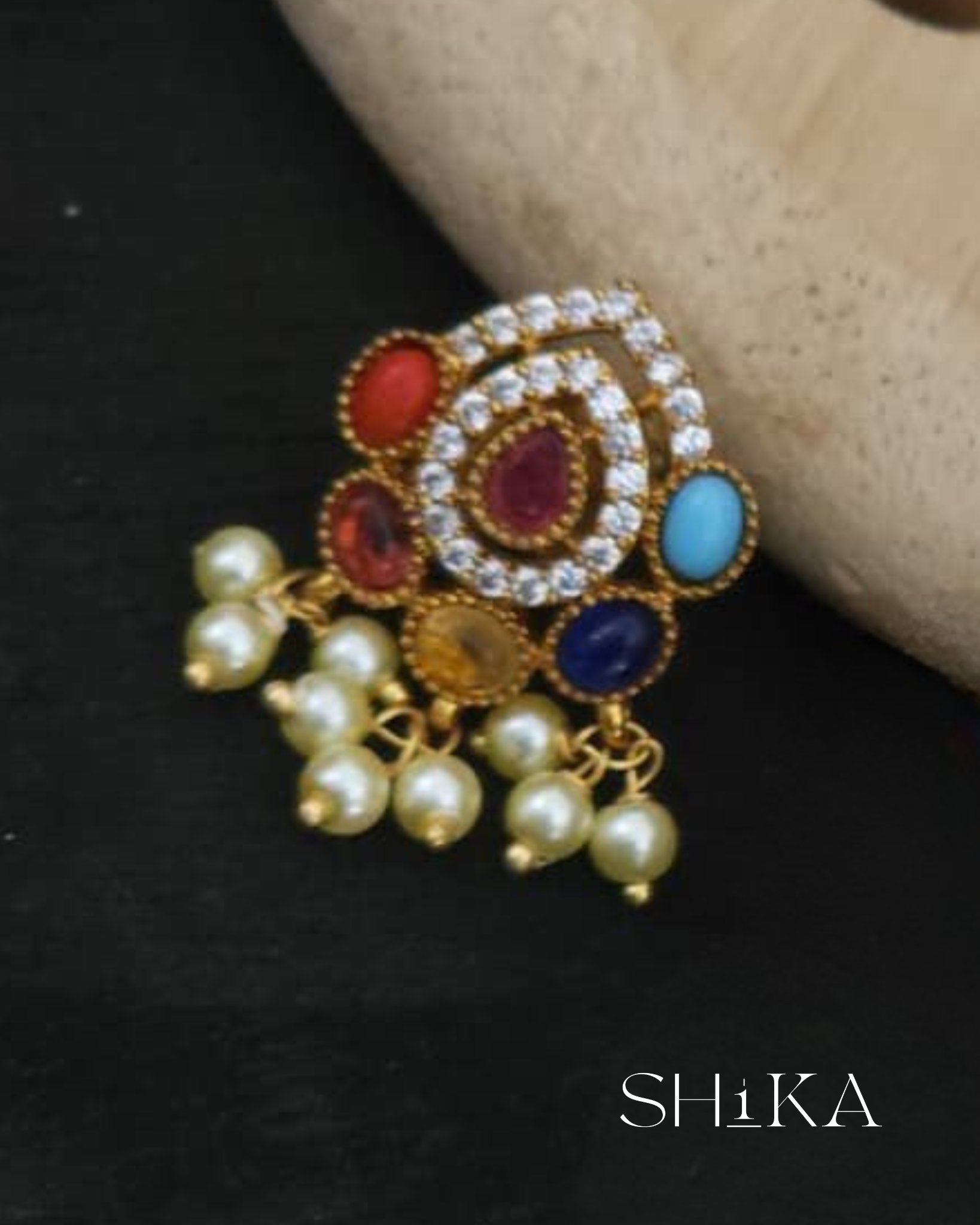 Navratna Pendant Set
