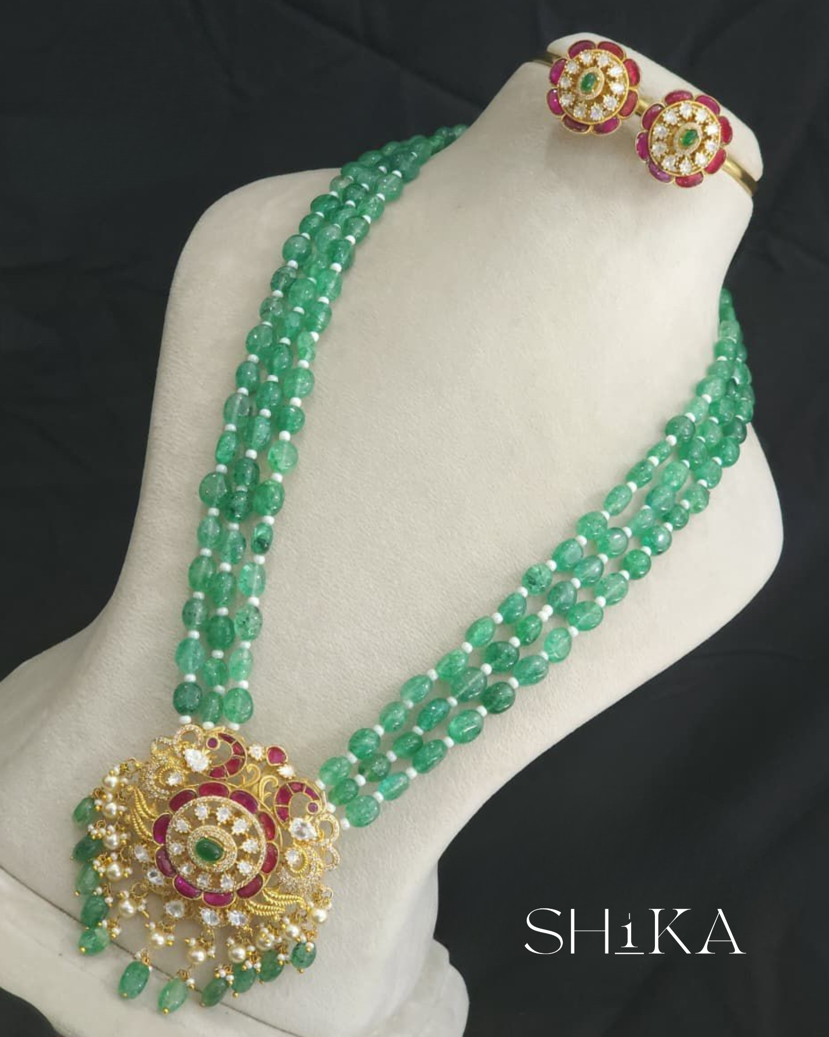 Genuine Strawberry Beads Pendant Necklace Set