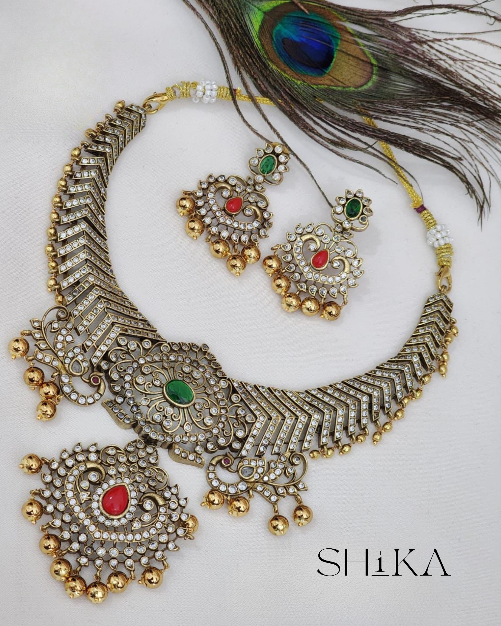 Nooranjali Victorian Necklace Set