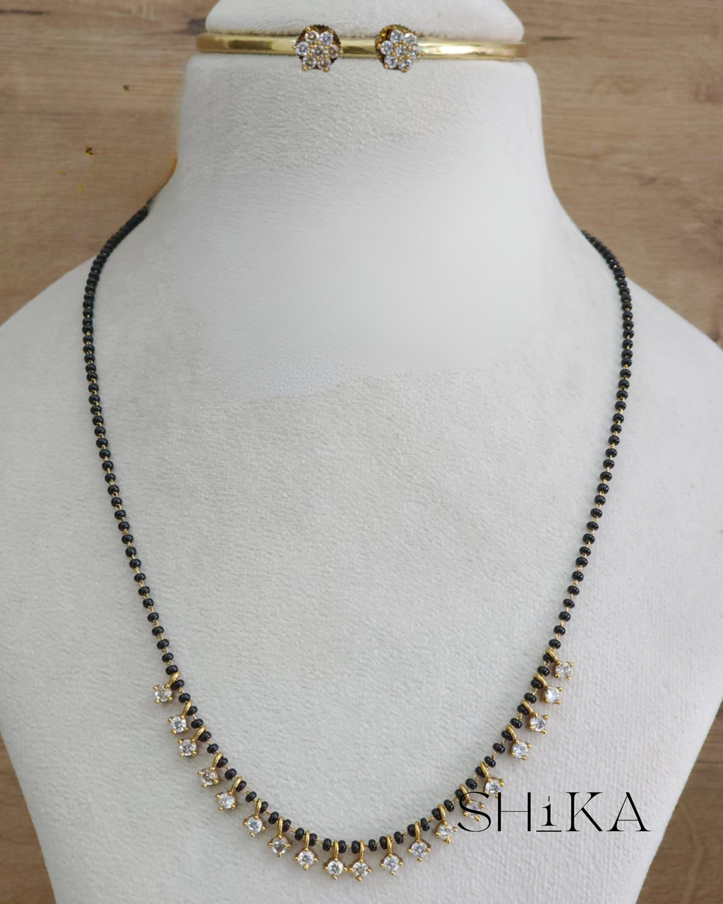 CZ Stone Nalla Pusalu Necklace Set
