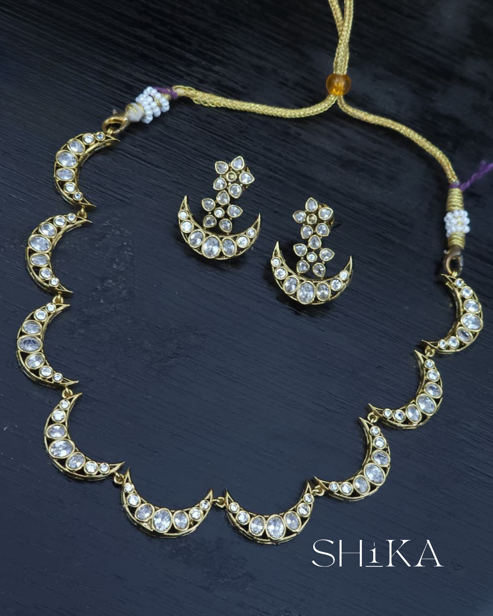 Cresent Stone Necklace Set