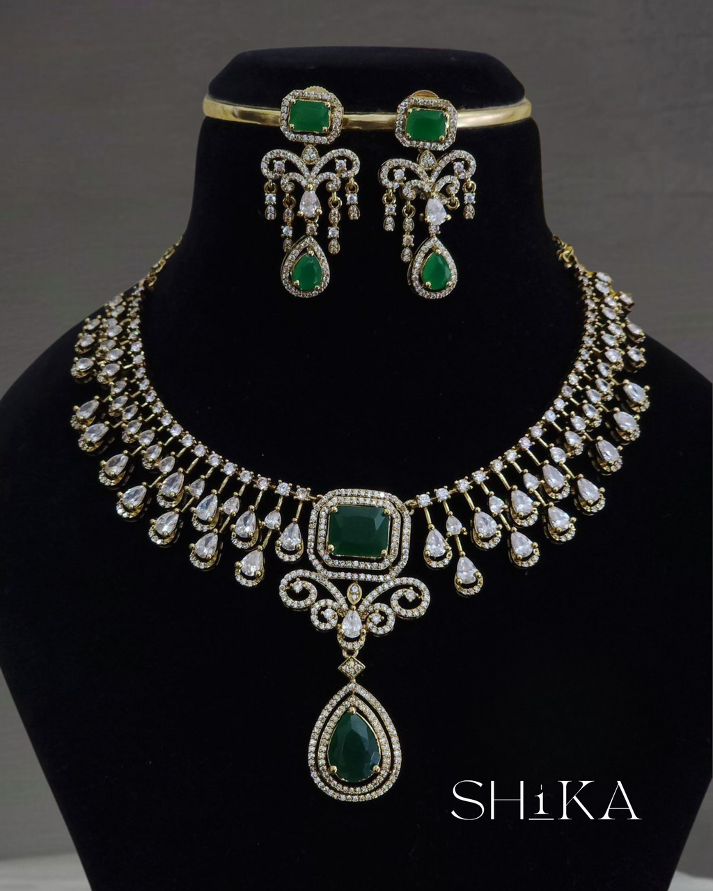 Sitara Necklace Set