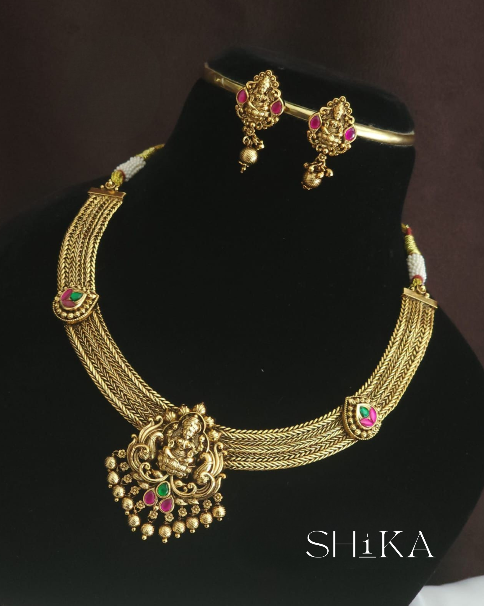 Antique Jadau Kundan Necklace Set