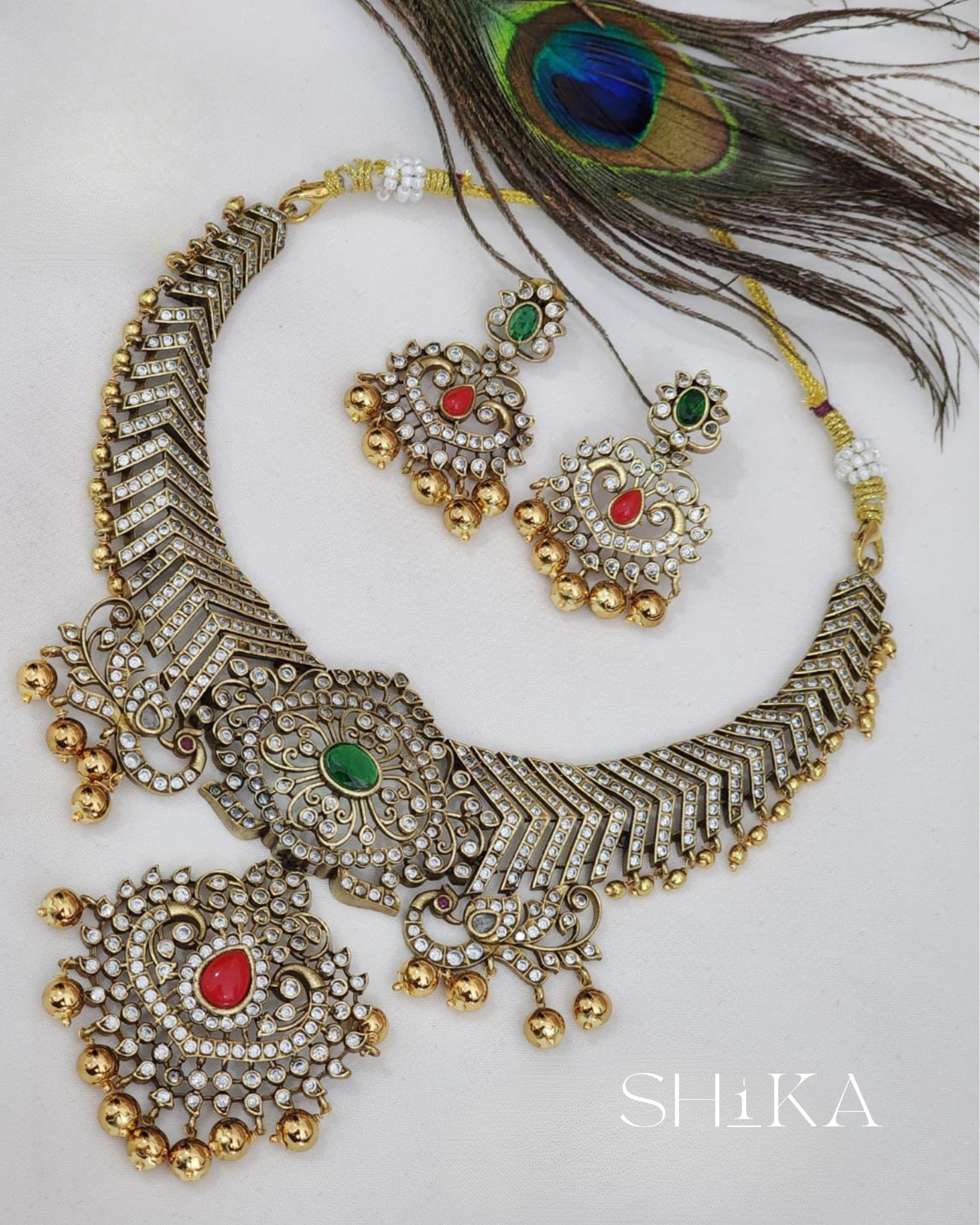 Nooranjali Victorian Necklace Set