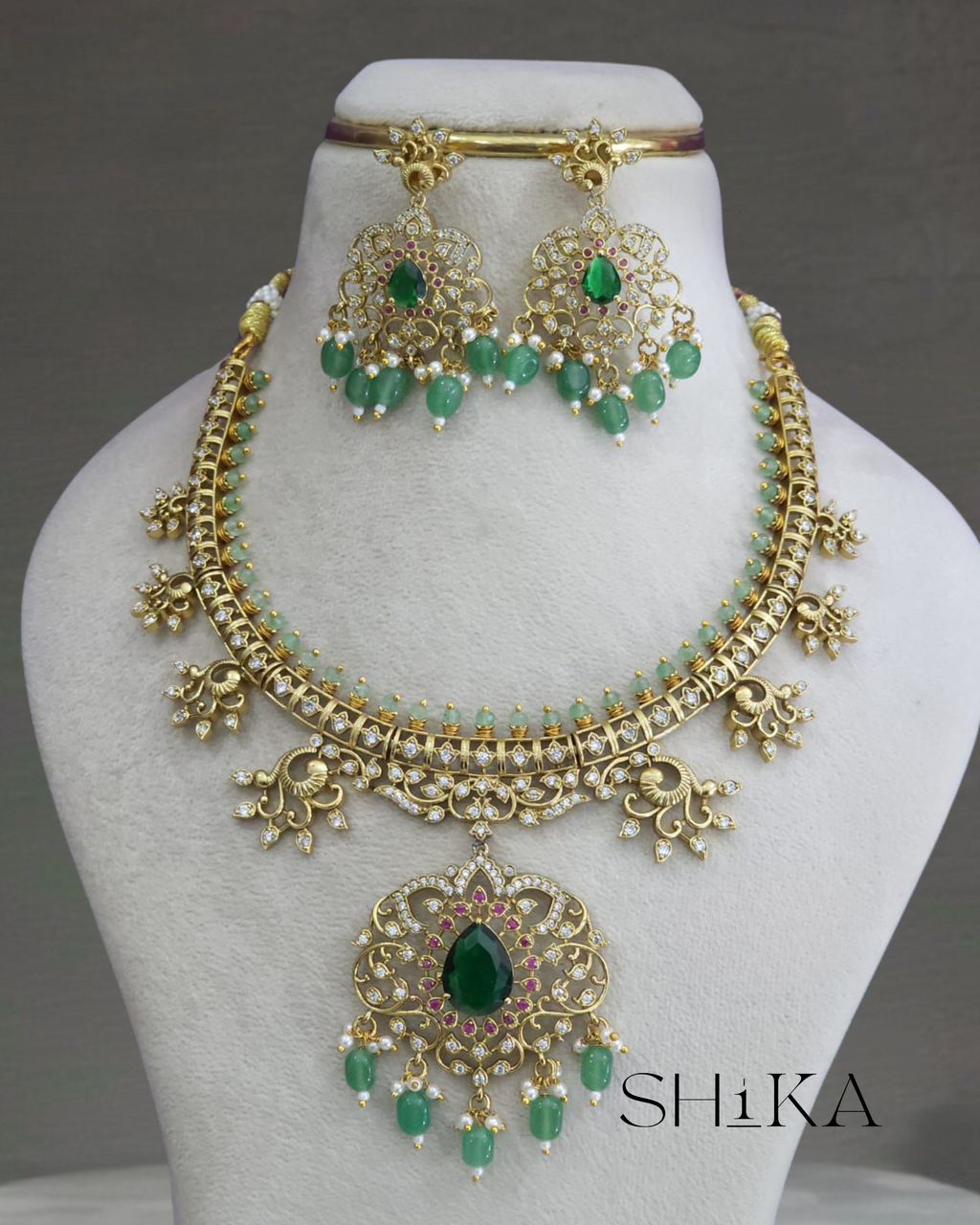 Beaded Necklace Set