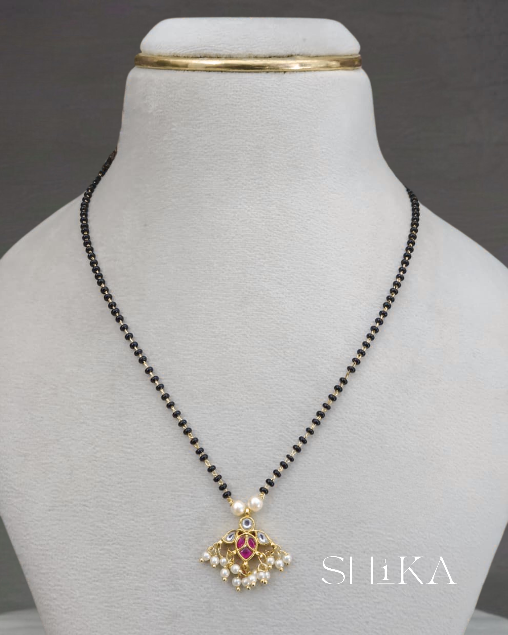 Bird Pendant Nalla Pusalu Necklace