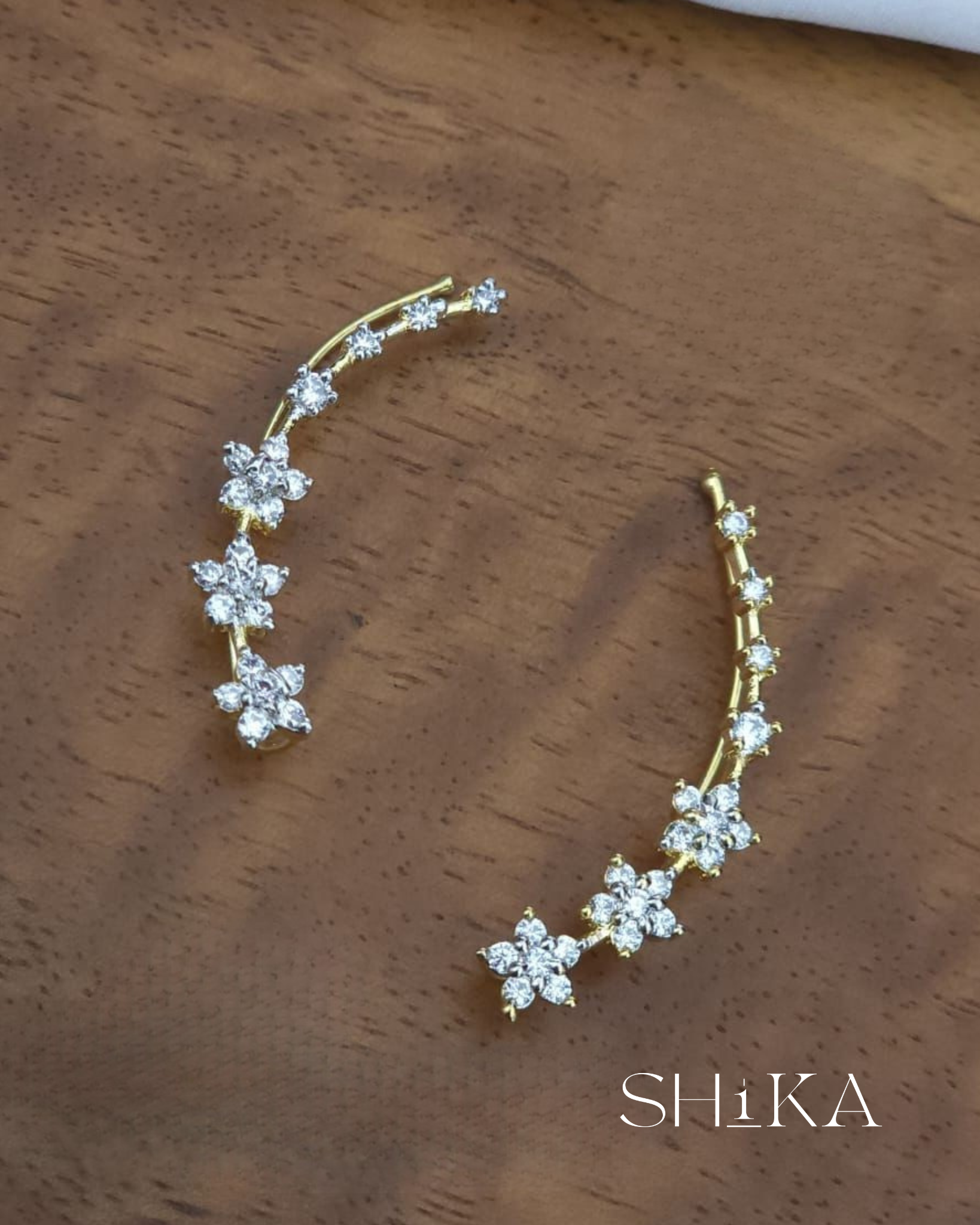 Diamond Star Ear Cuff