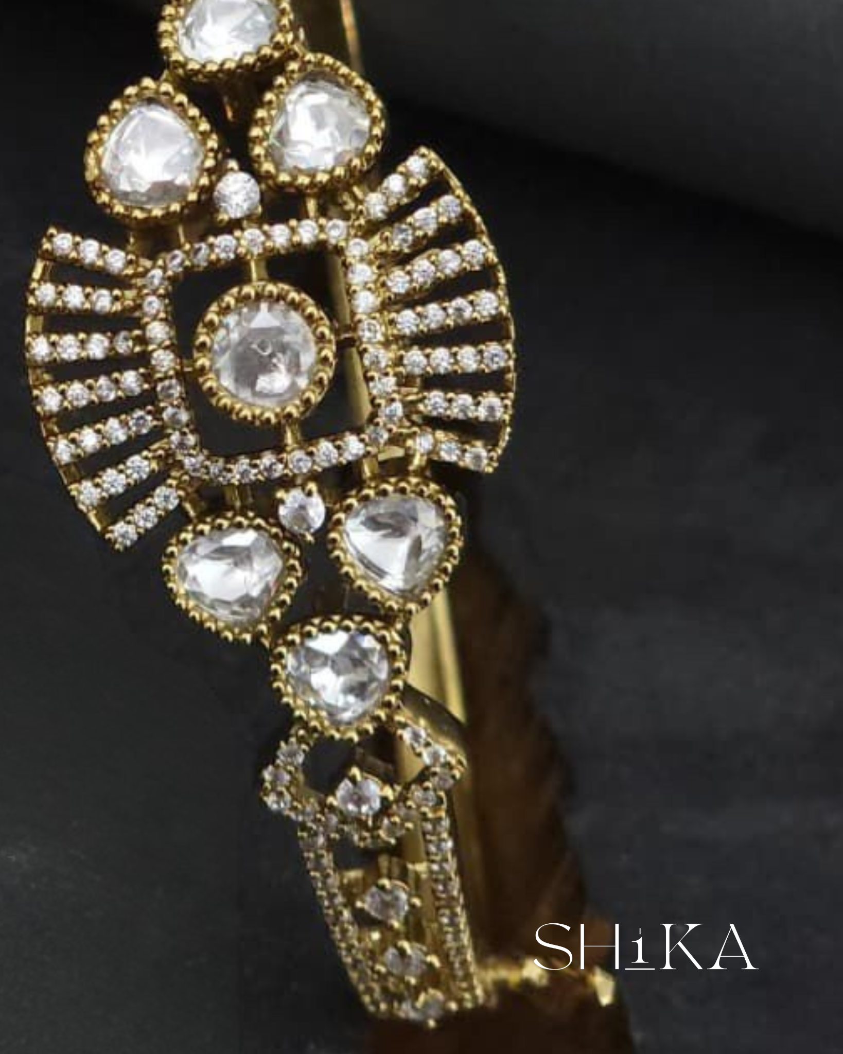 Kada Stone Openable Bracelet