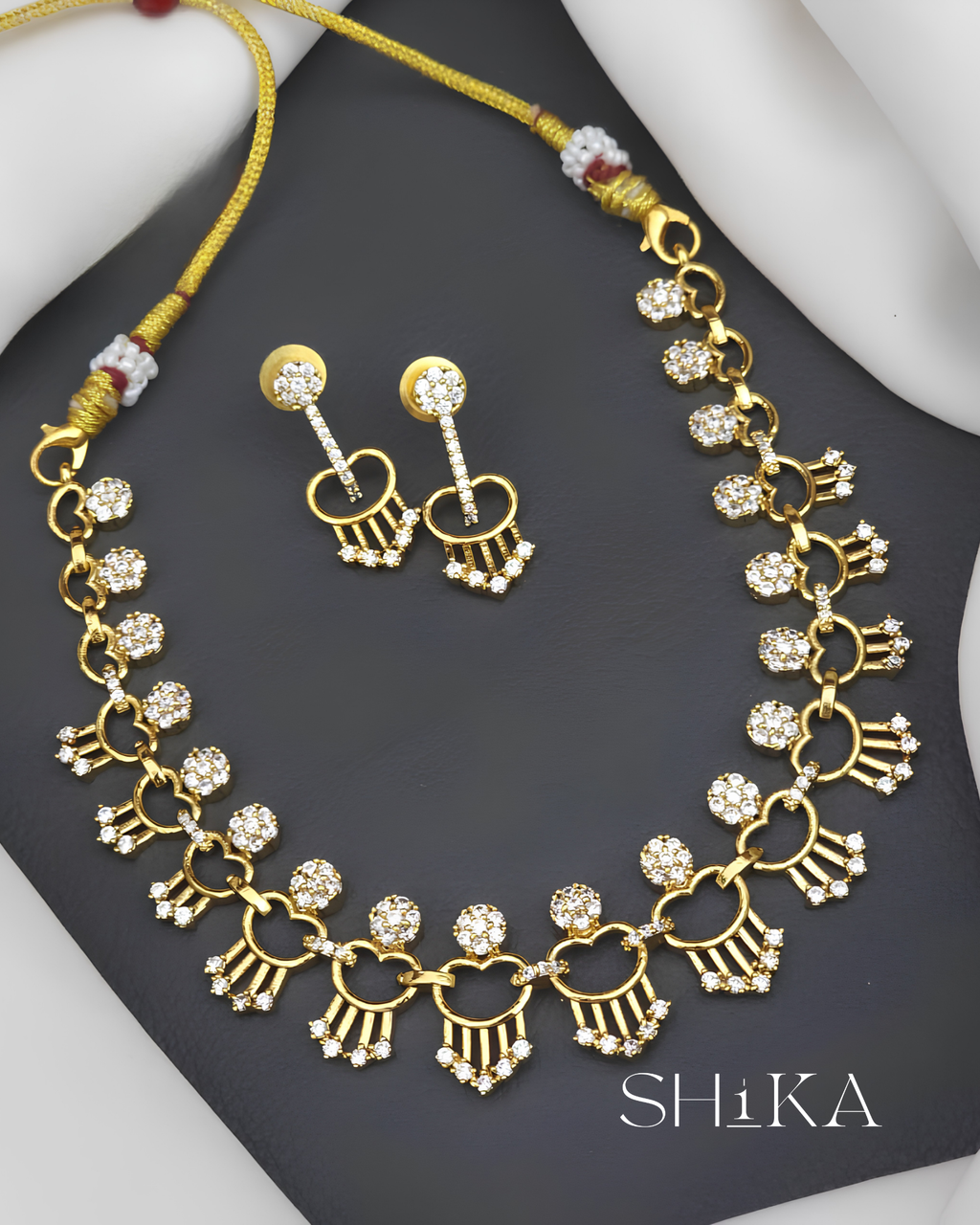 Pushpanjali Necklace Set