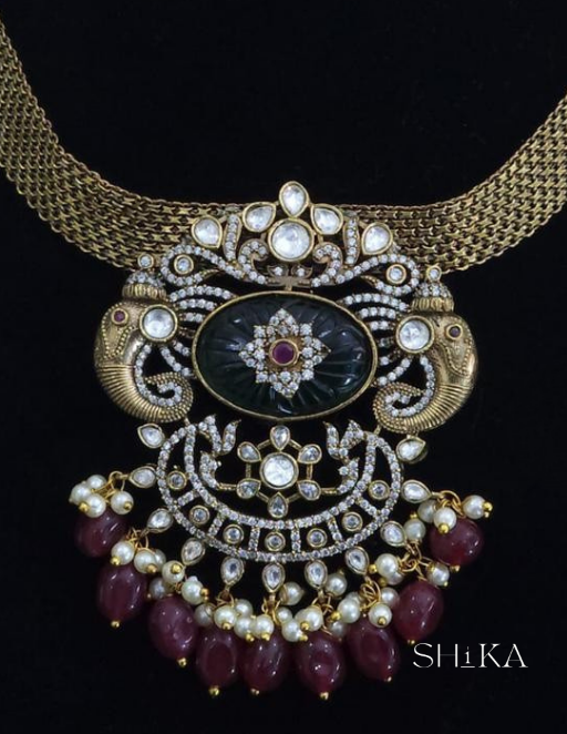 Taarika Antique Necklace Set