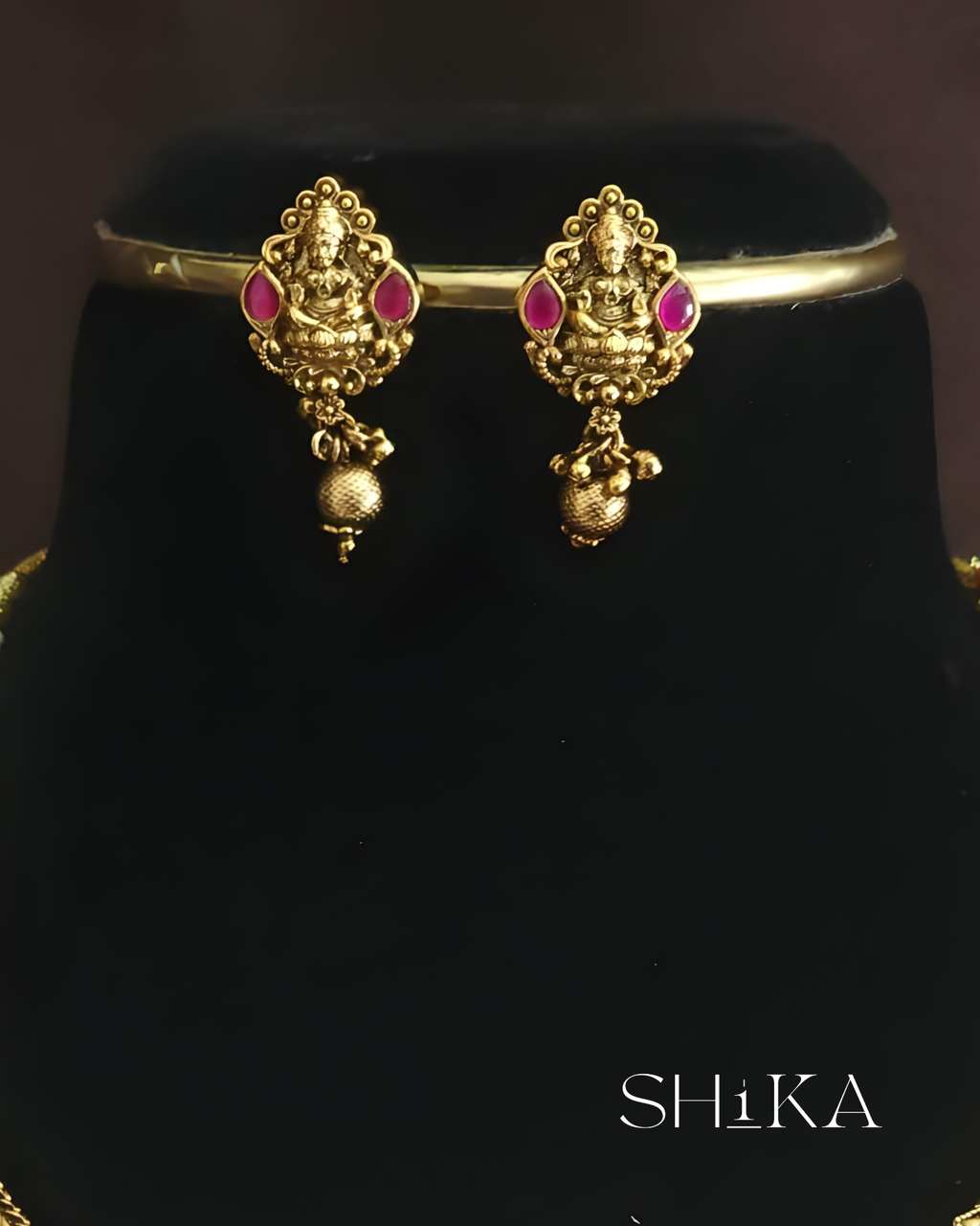 Antique Jadau Kundan Necklace Set