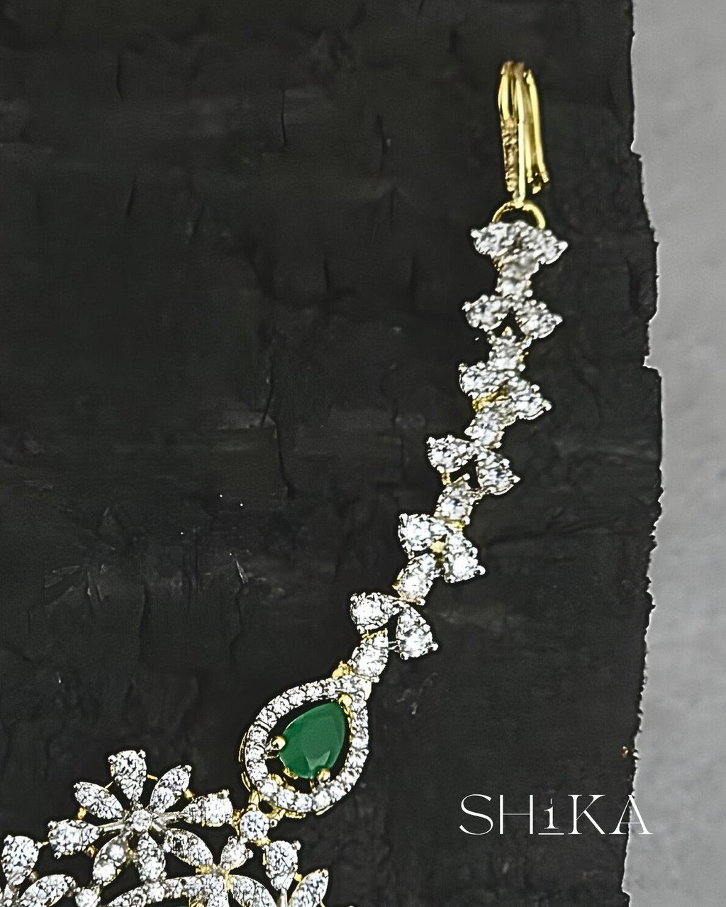 GJ Tear Drop Stone Tika
