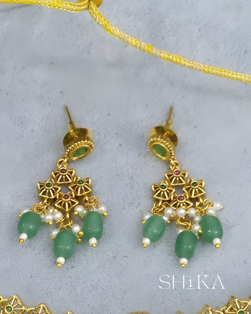 Antique Gold and Beads Necklace Set