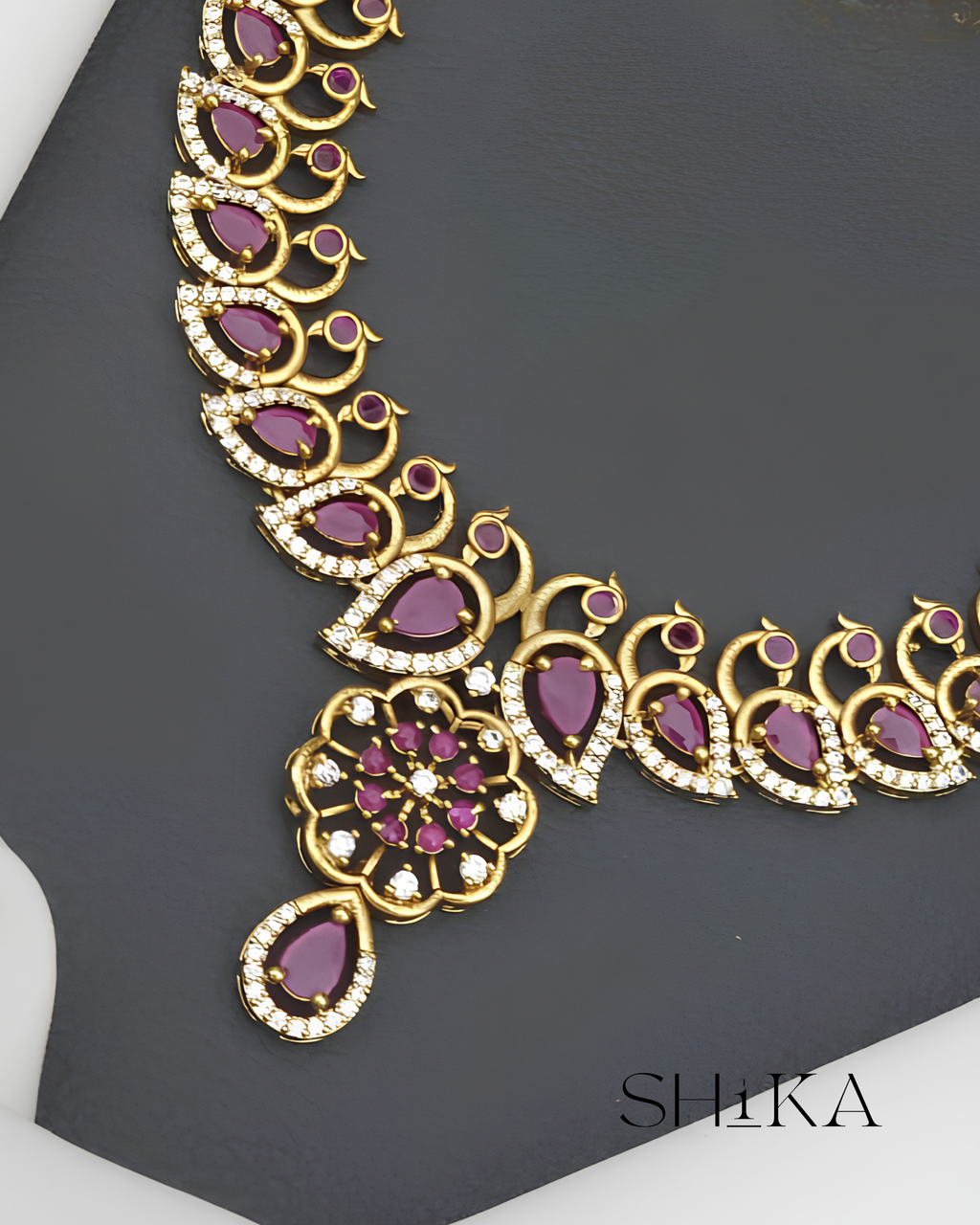 Mayuri Necklace Set