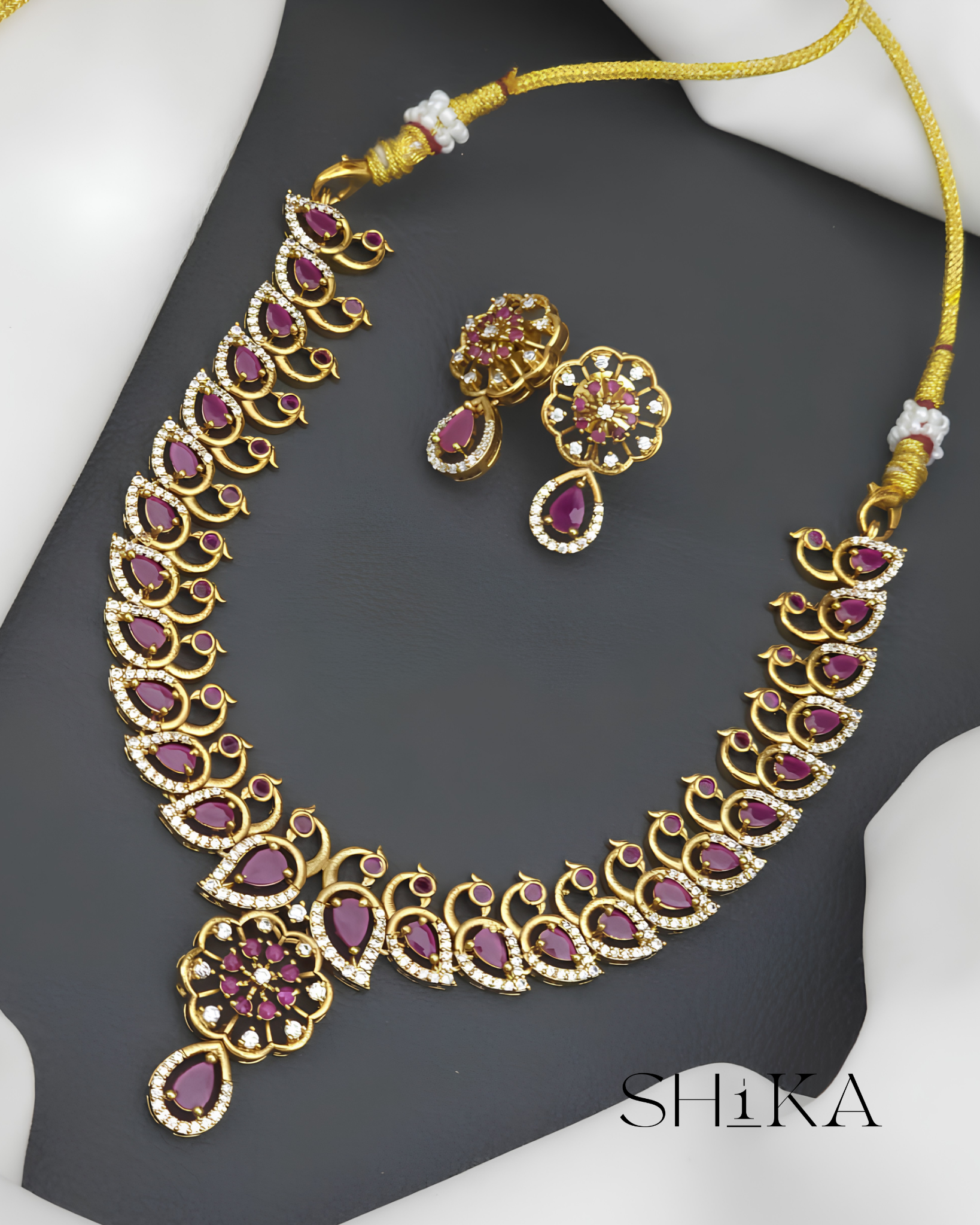 Mayuri Necklace Set