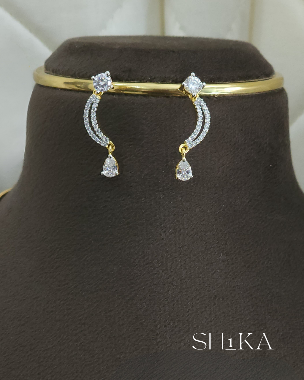 Dua Stone Necklace Set