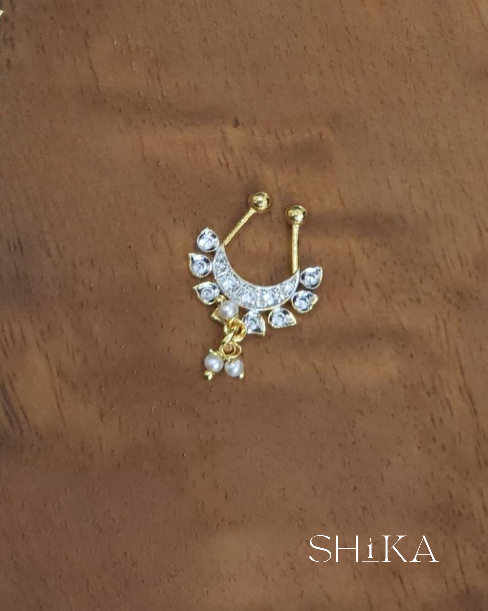 Sitara Nose Pin