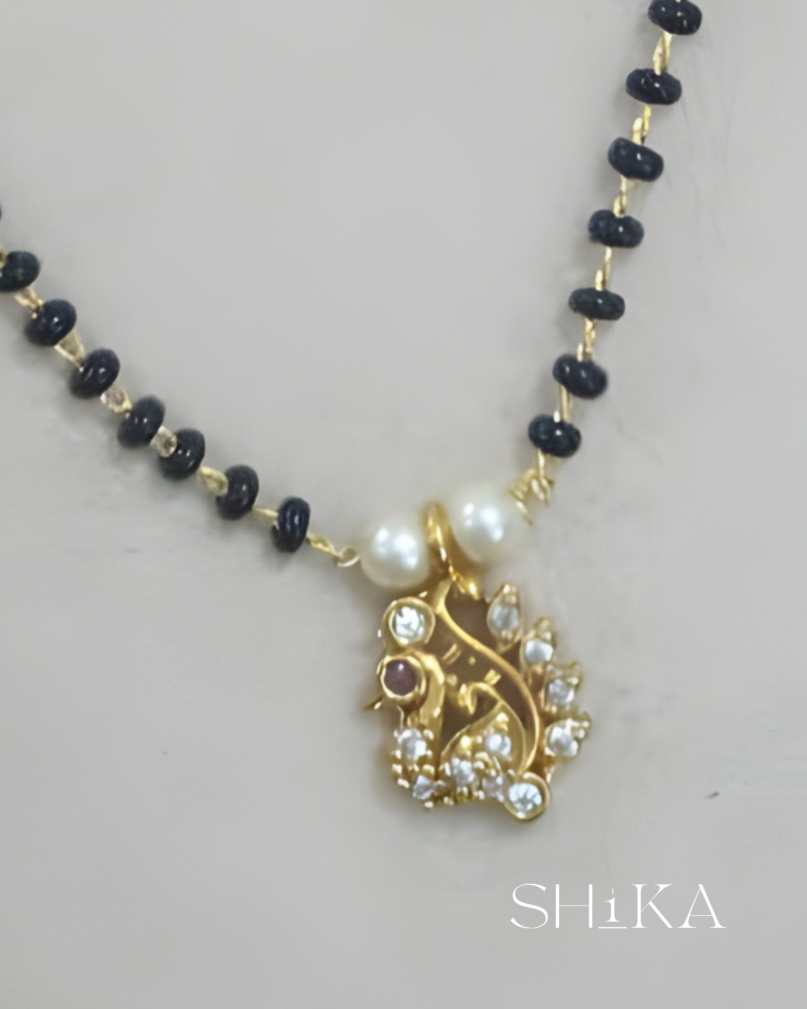 3 Pendant Nalla Pusalu Necklace