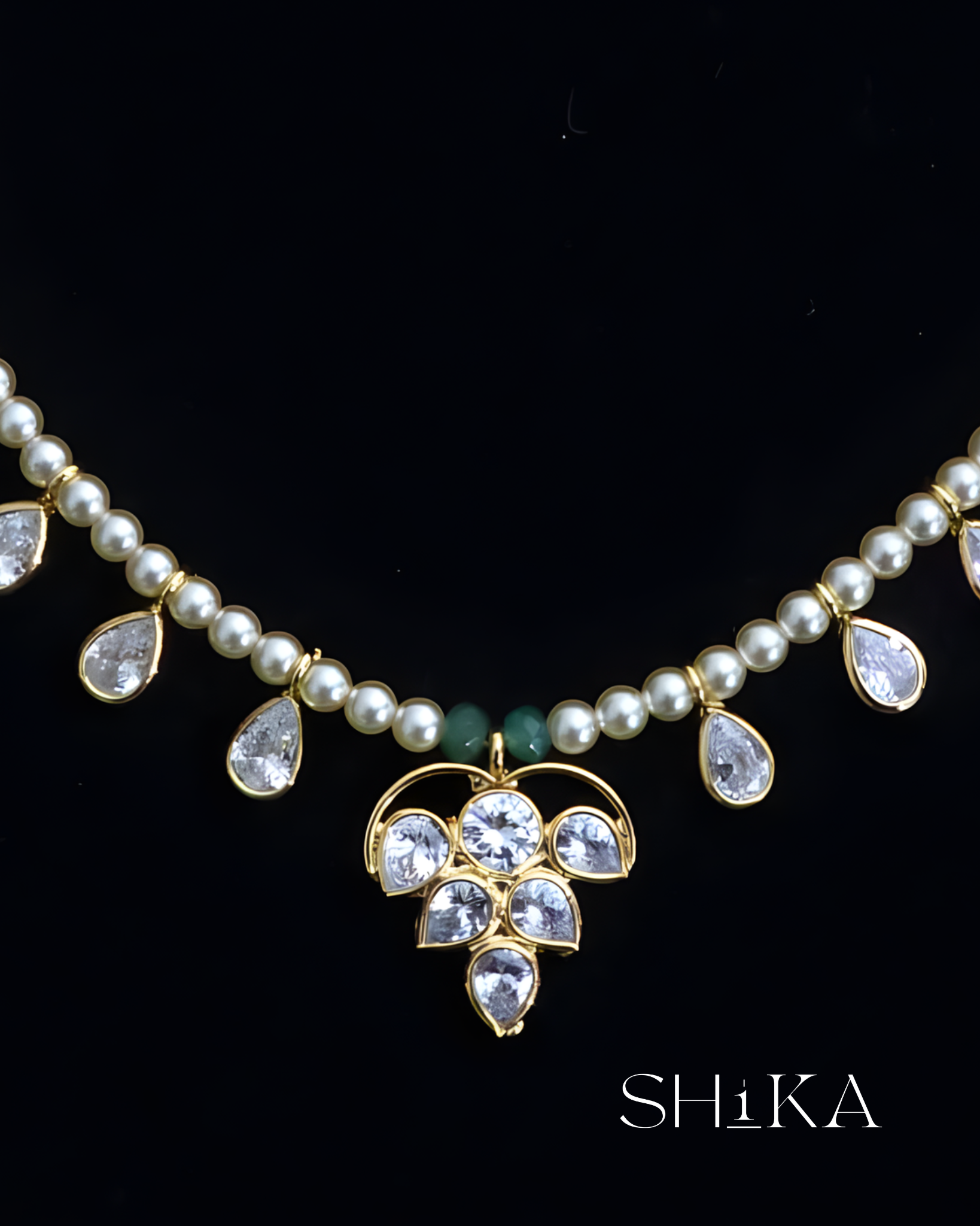 Swarovski and Peal Chain Necklace