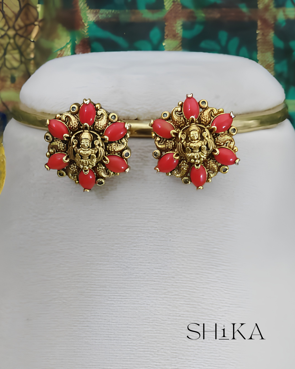 Laalima Necklace Set