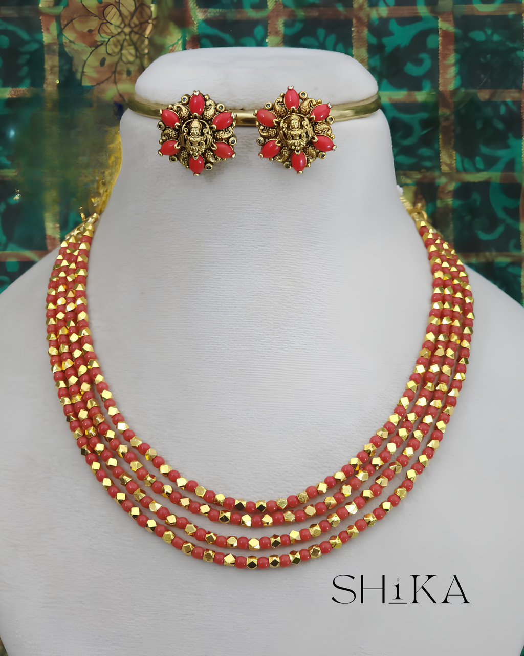 Laalima Necklace Set