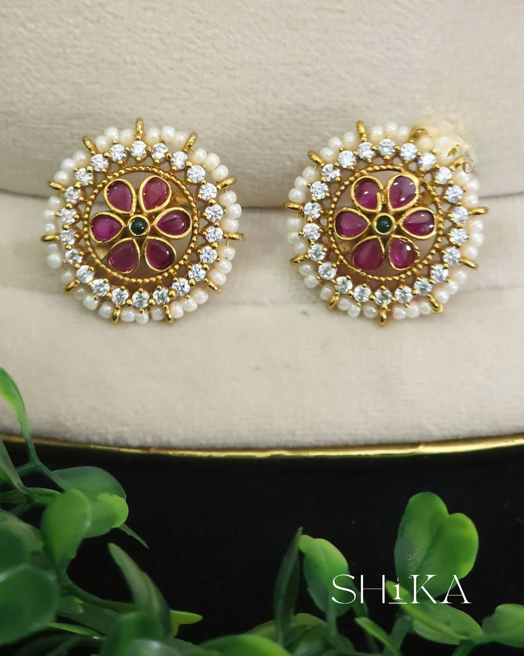 Ratnavali Stud Earrings