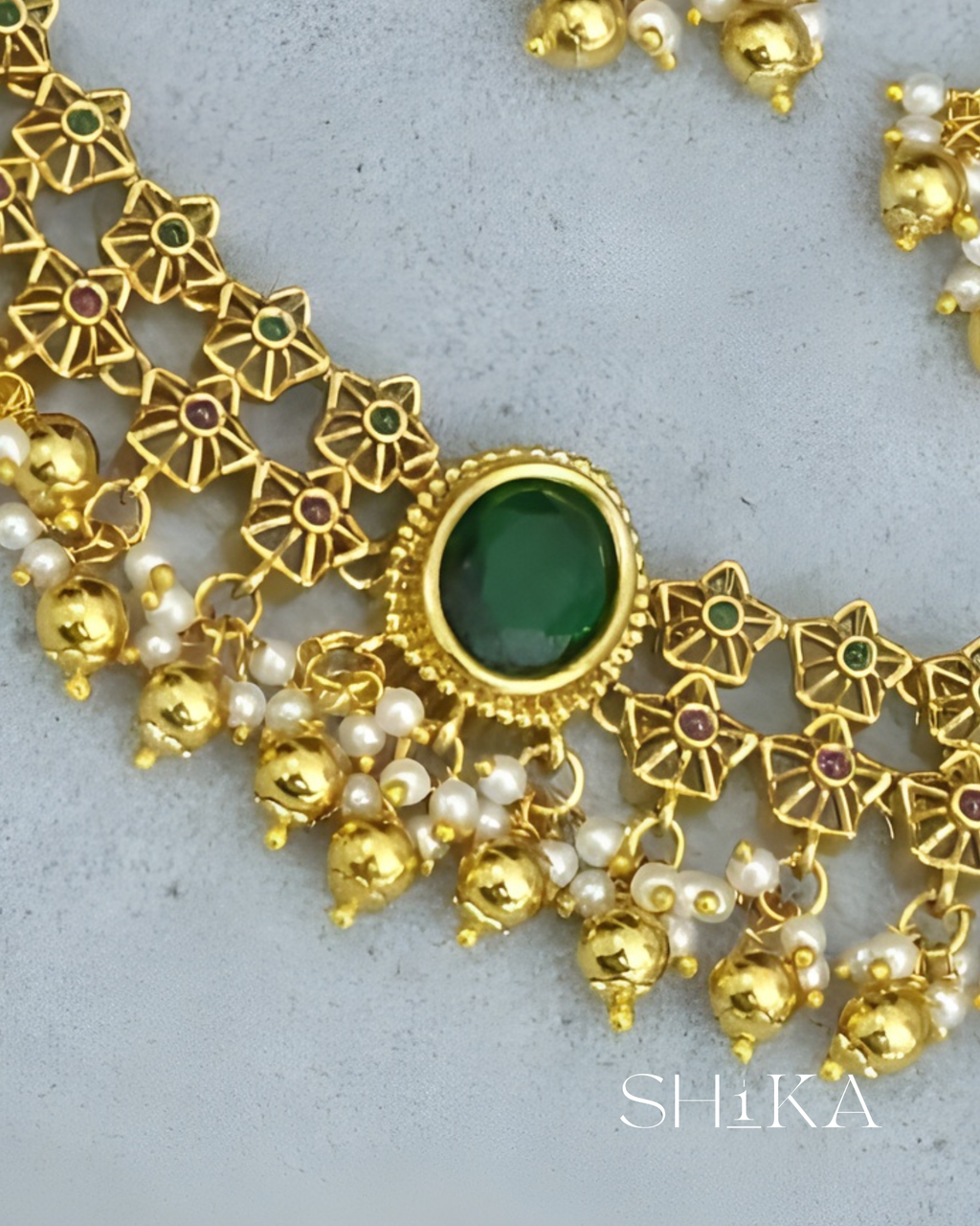 Antique Gold and Pearls Necklace Set