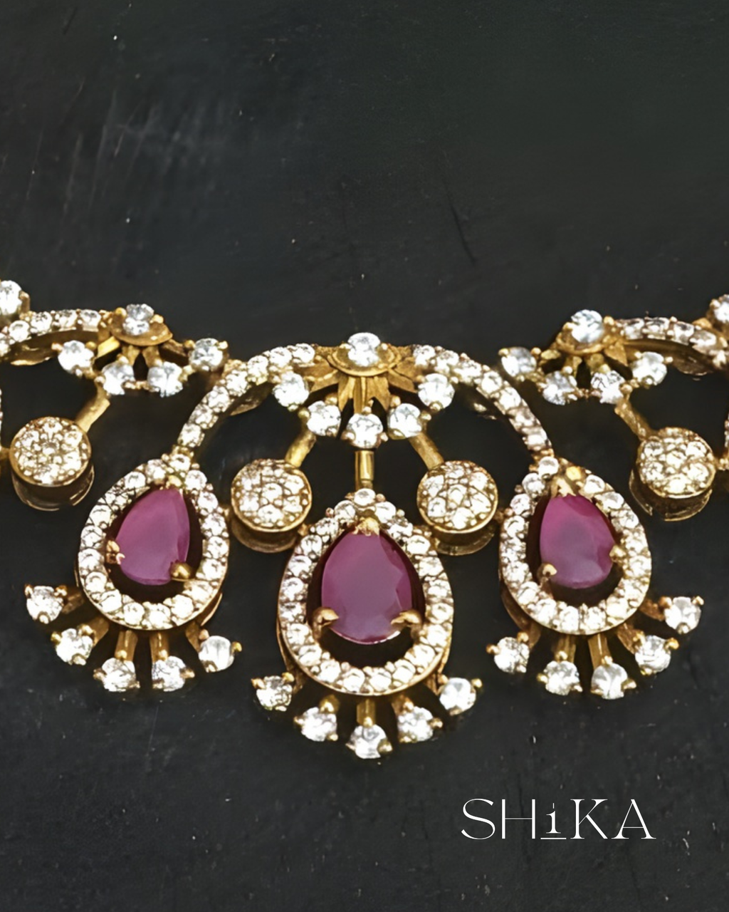 Mughal Tear Drop Stone Necklace Set