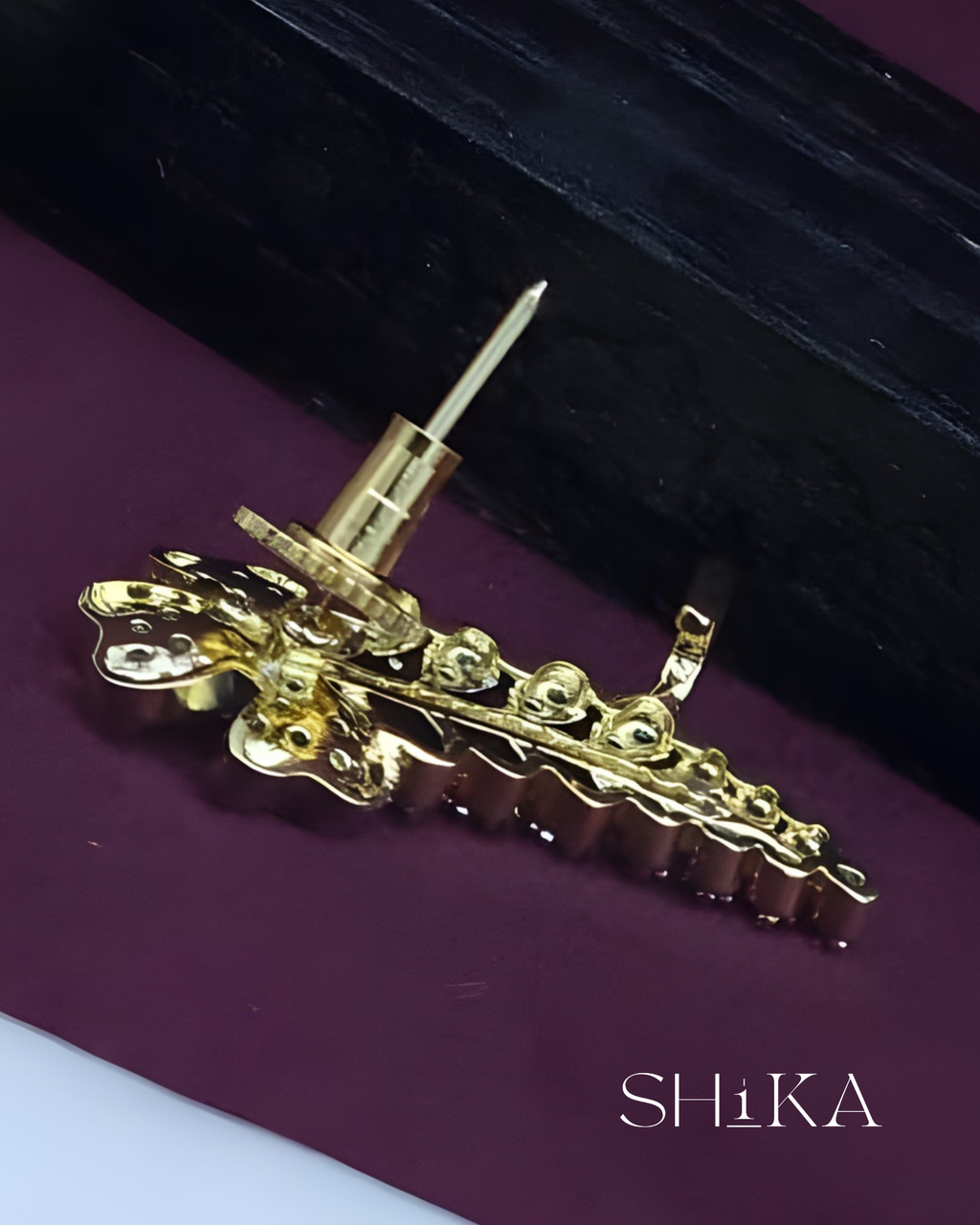 Cascading Leaf Ear Cuff