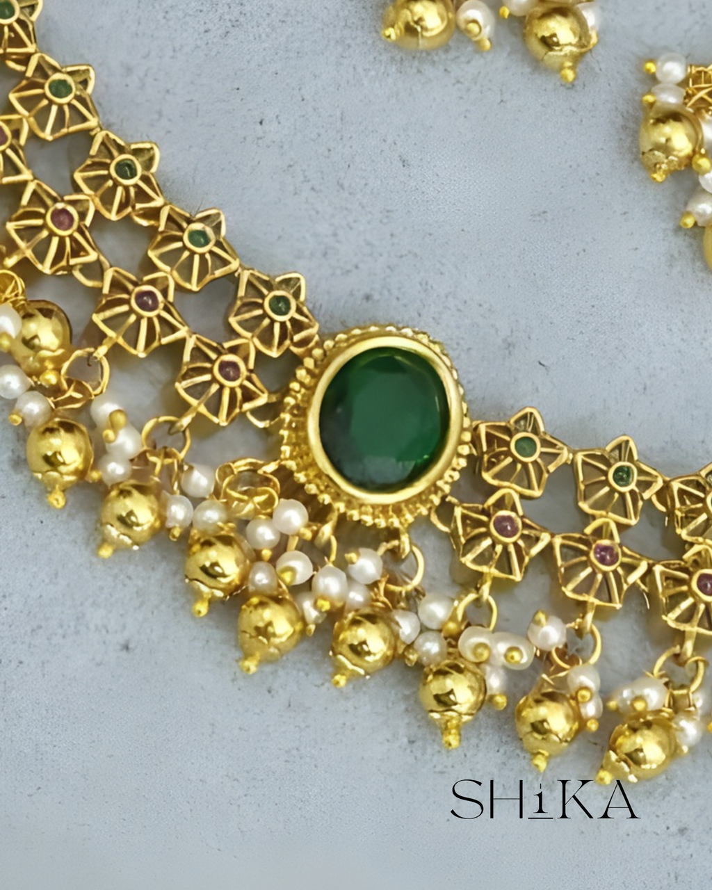 Antique Gold and Pearls Necklace Set