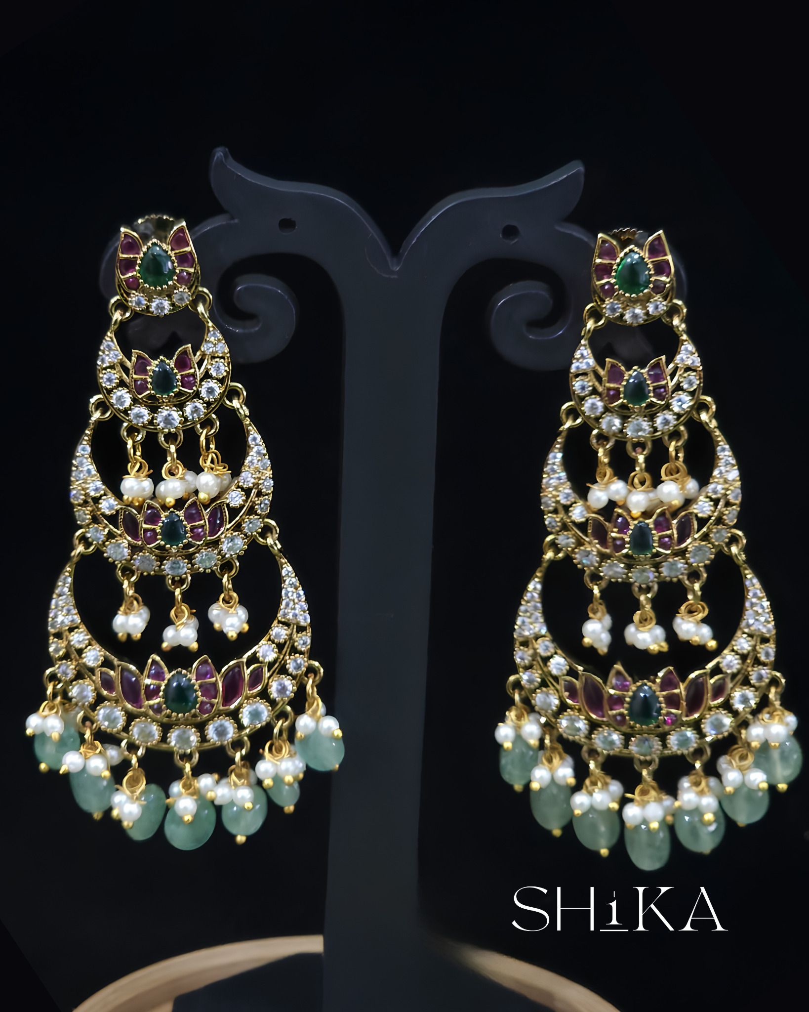 Ratnavali Chandbali Earrings