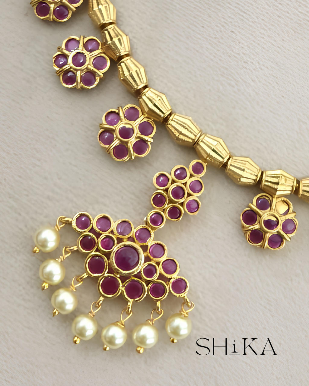 Pankhuri Pearl Necklace Set