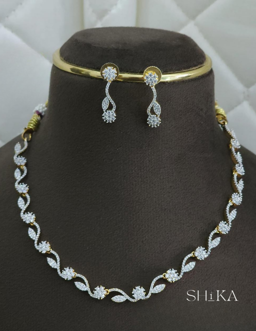 Hrida CZ Radiance Necklace Set