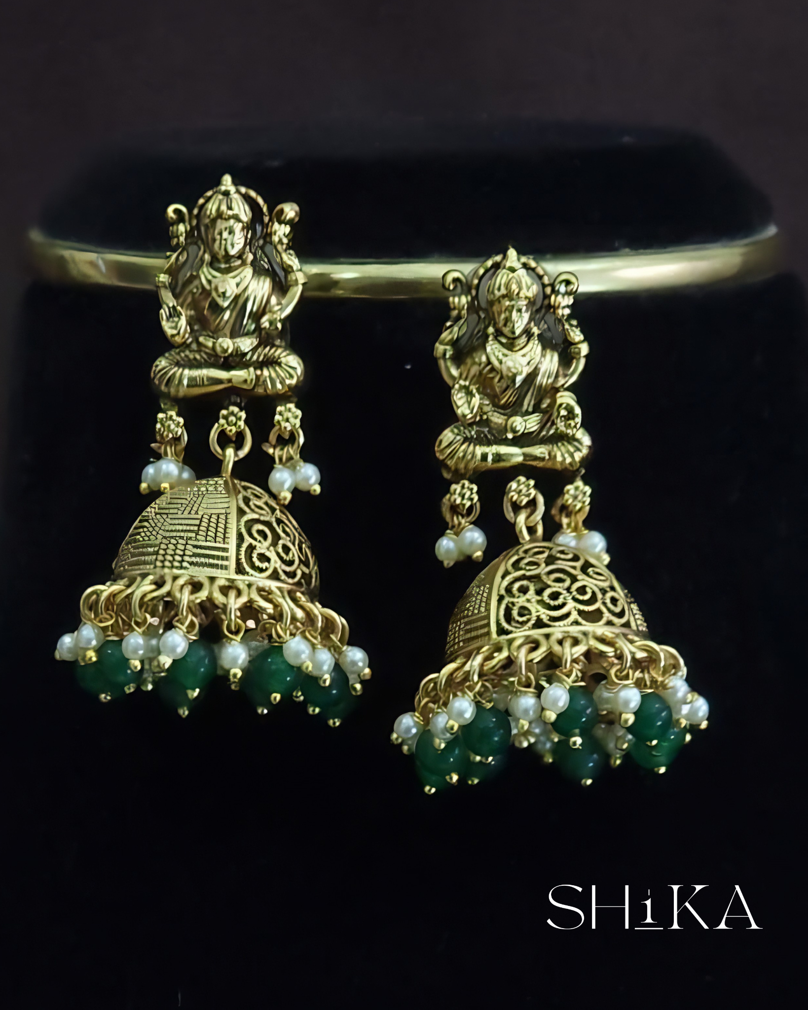 Laxmidevi Antique Necklace Set