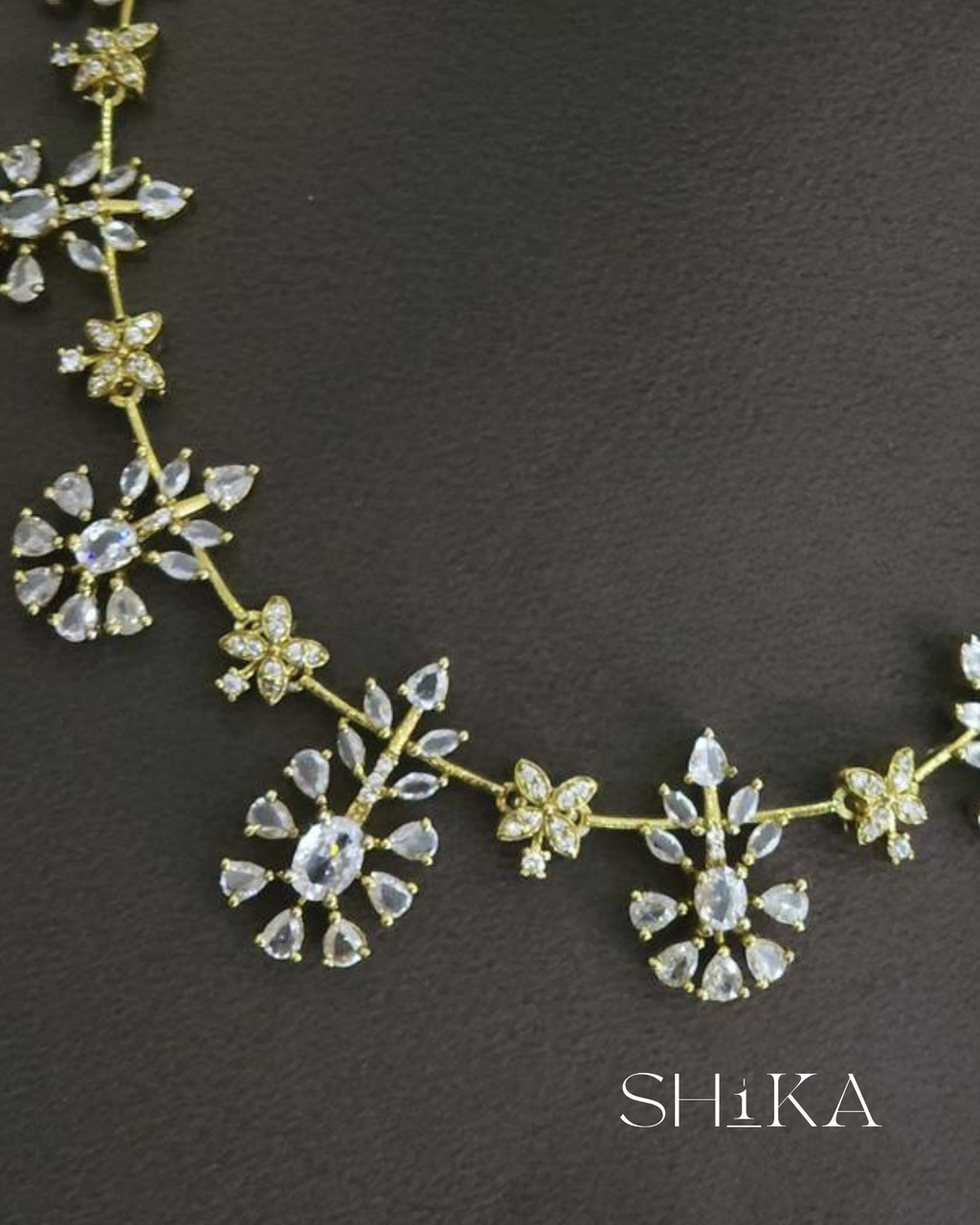 Meghna Necklace Set