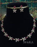 Nishi Floral Necklace Set