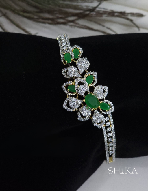 Suravi Floral Bracelet