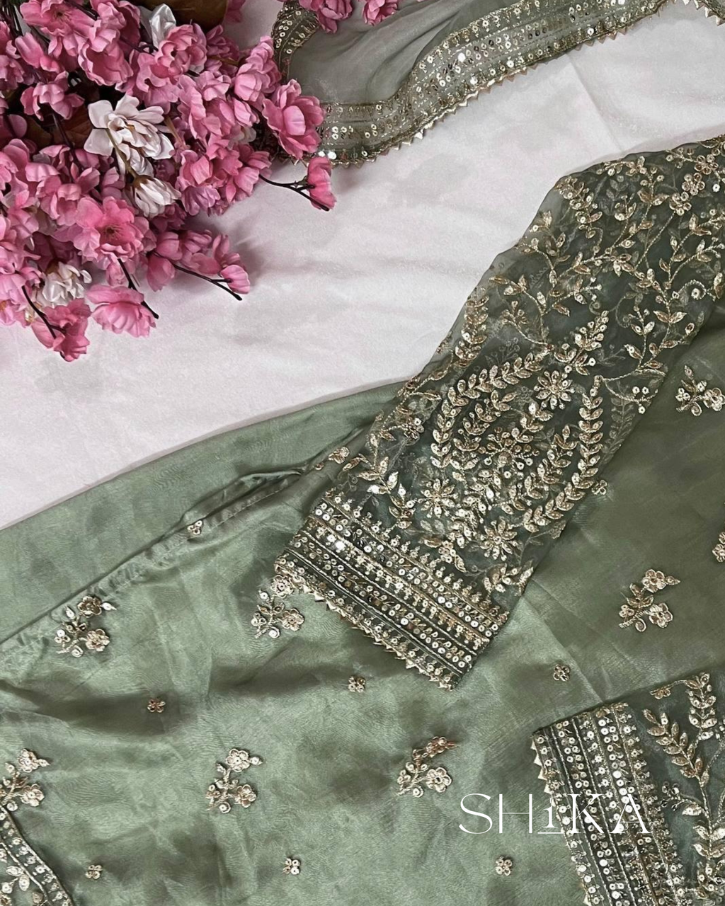 Garden Veil Kurti