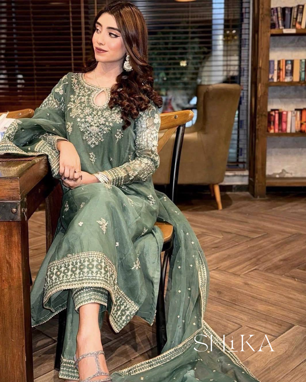 Garden Veil Kurti